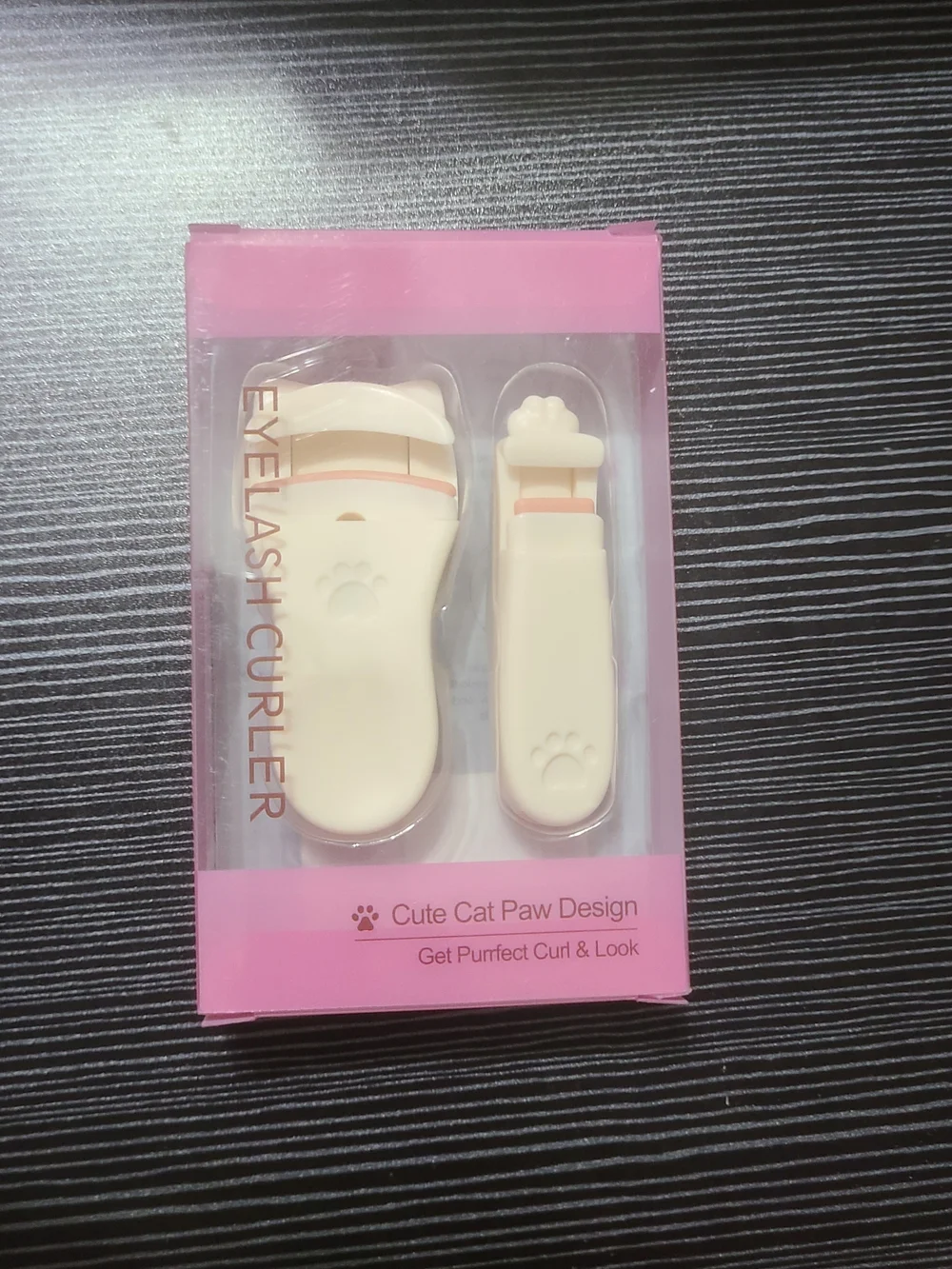 Cute Cat Paw Eyelash Curler - Pink & Cream